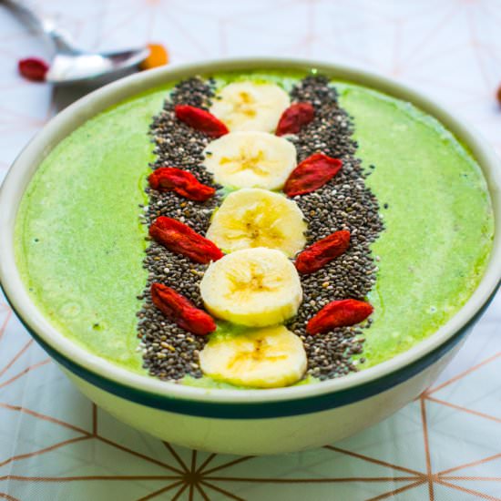 Green Goodness Smoothie Bowl