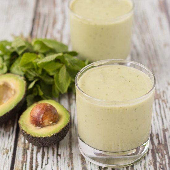 Apple Mint Avocado Smoothie