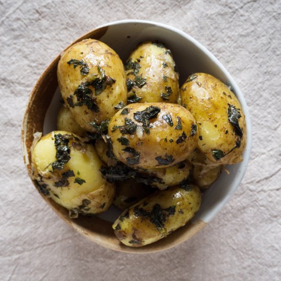 Jersey Royal Potatoes with Mint