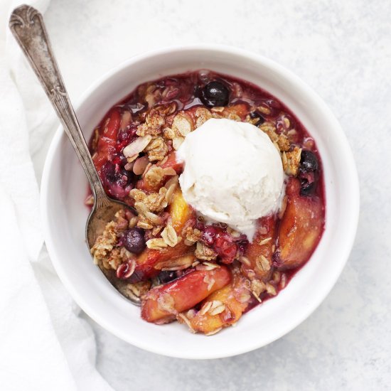 Peach Berry Crisp