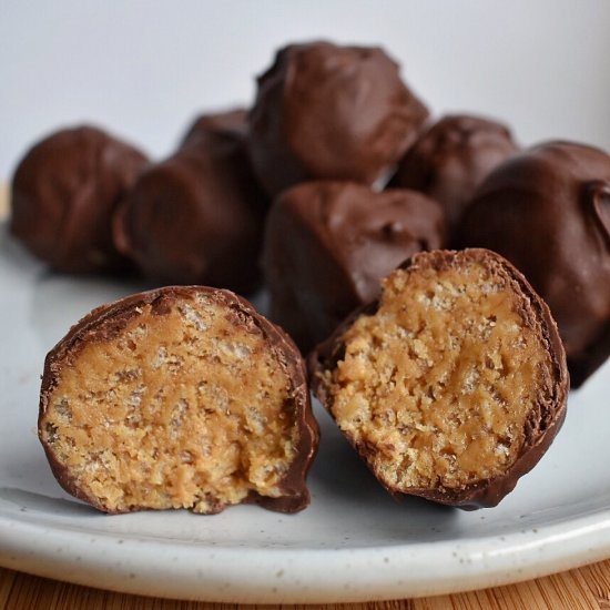 No Bake Peanut Butter Balls