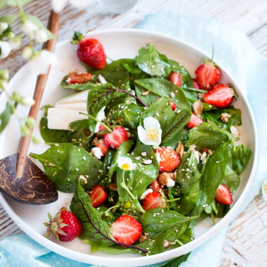 Strawberry and Spinach Salad