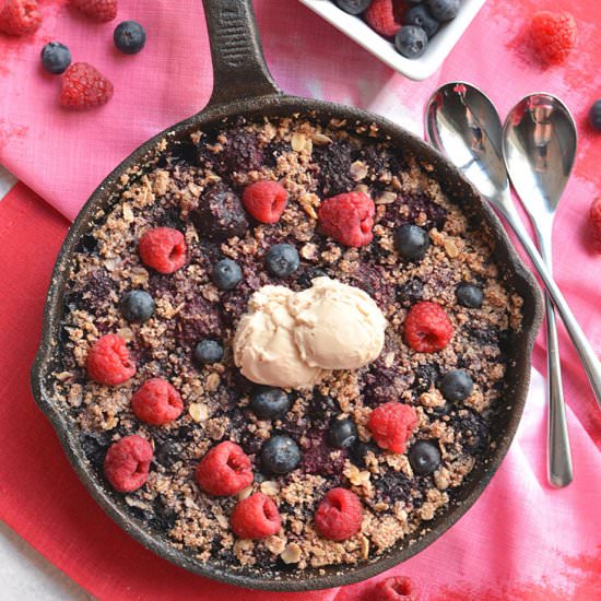 Berry Quinoa Crumble