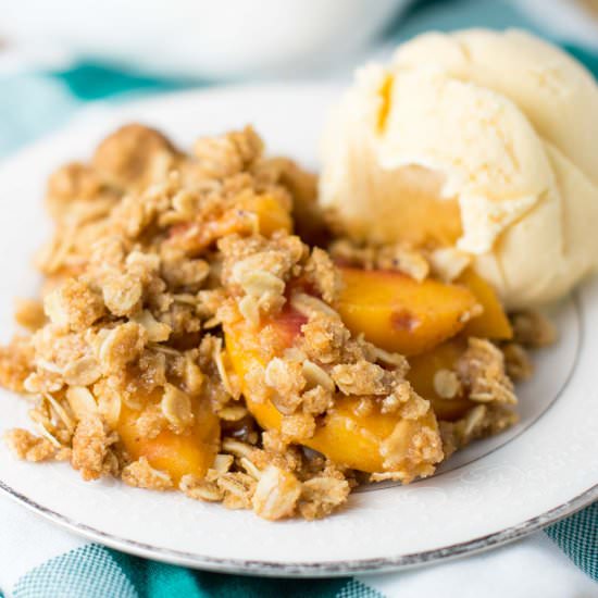 Easy Peach Crisp