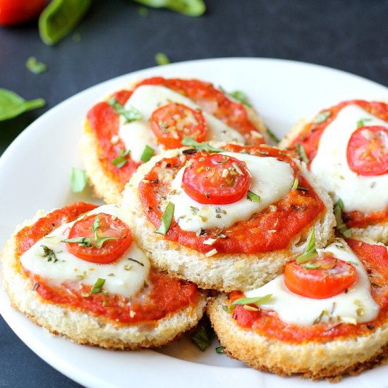 Easy Margherita Pizza Bites