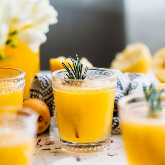 Apricot Rosemary Lemonade