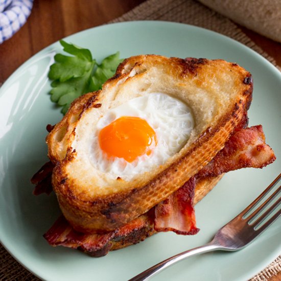 Easy Egg In A Hole Bacon Sandwich