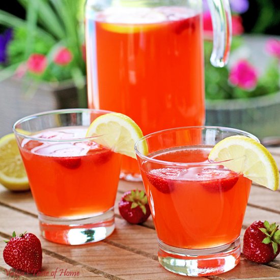 Natural Strawberry Lemonade