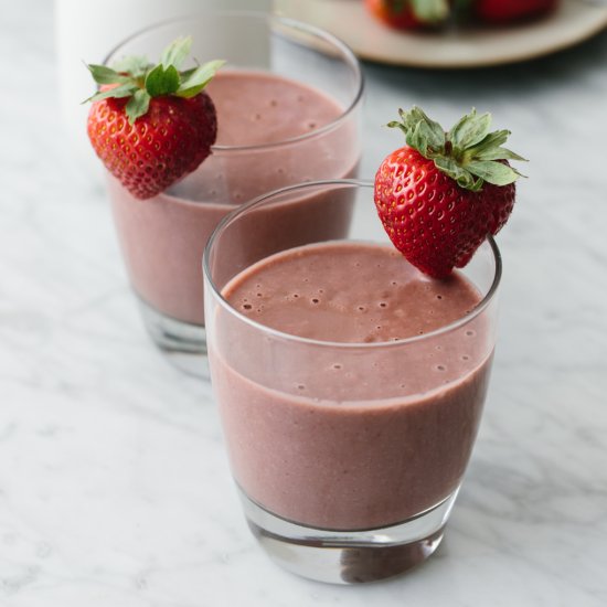 Strawberry Acai Smoothie