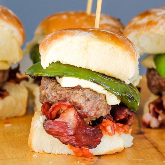 Jalapeno Sliders with Queso & Bacon