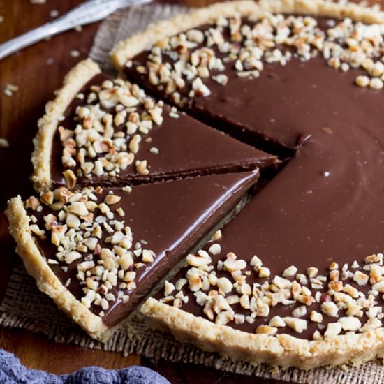 Easy No Bake Nutella Tart