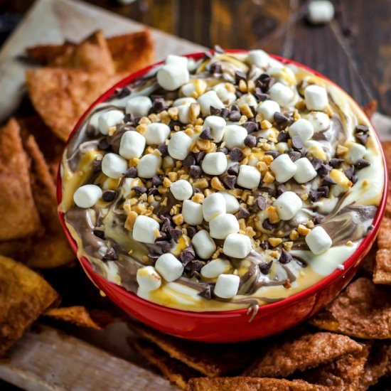 Salted Caramel S’mores Dip