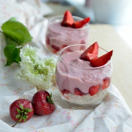 Strawberry banana millet pudding