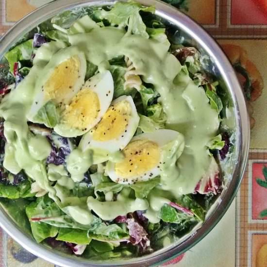 Easy Salad w/ Avocado Dressing