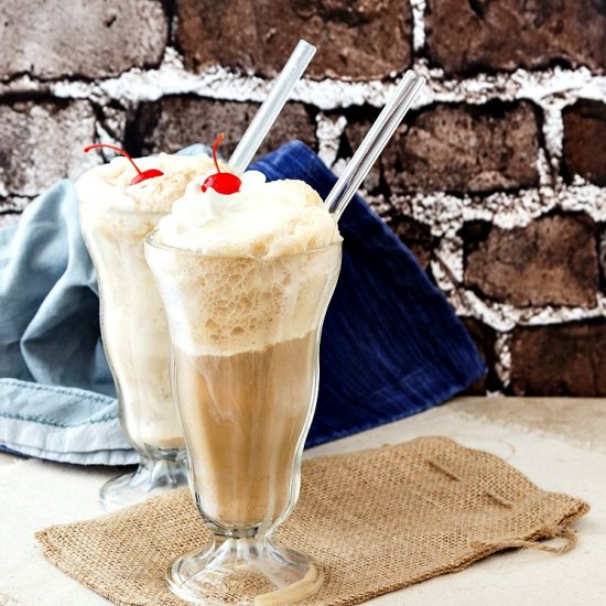 Creamy Root Beer Float