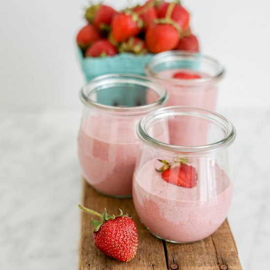 Vegan Strawberry Yogurt