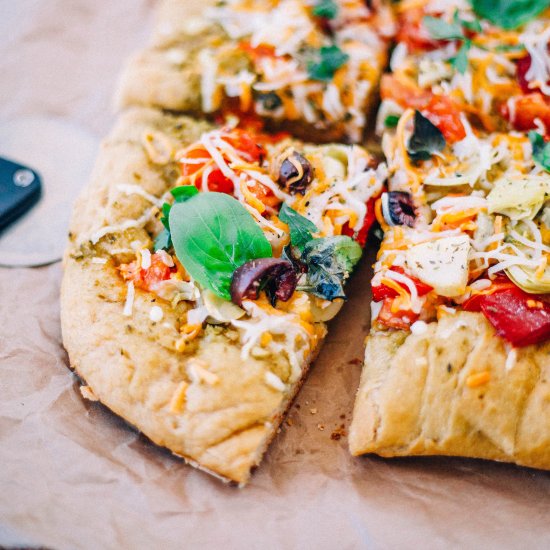 Mediterranean Pesto Palm Pizza