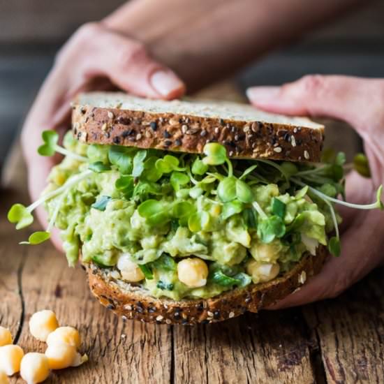 Smashed Chickpea Avocado Sandwich