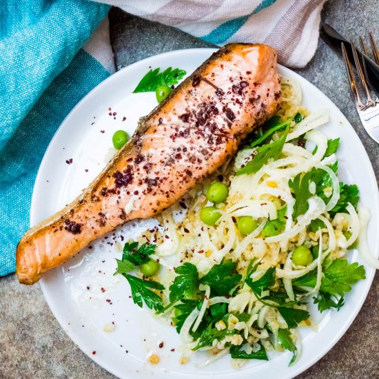 Salmon with fennel & freekeh salad