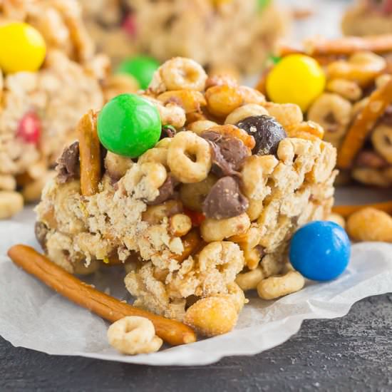 No-Bake Sweet & Salty Cereal Bars