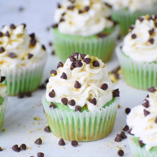 Pistachio Cupcakes Cannoli Frosting