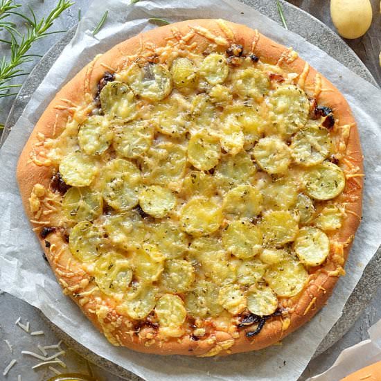 Potato and Rosemary Pizza