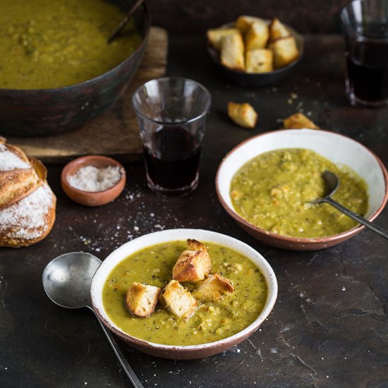 Split Pea and Ham Hock Soup