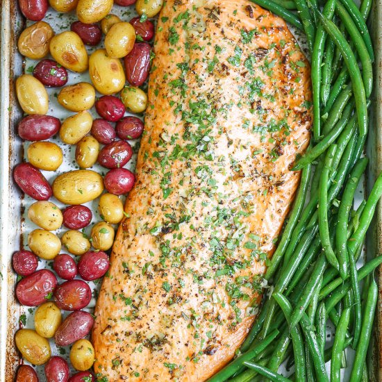 Sheet Pan Garlic Butter Salmon