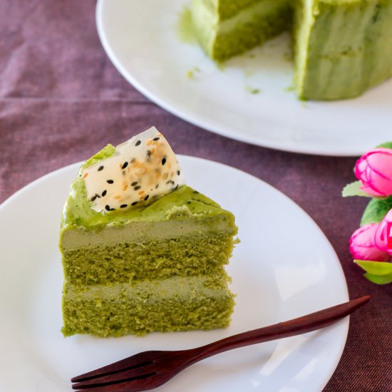 Matcha Mousse Cake