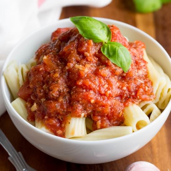 Roast Garlic & Tomato Pasta Sauce