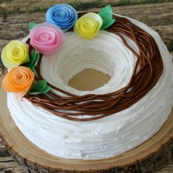 Wafer Paper Flower Wreath Cake