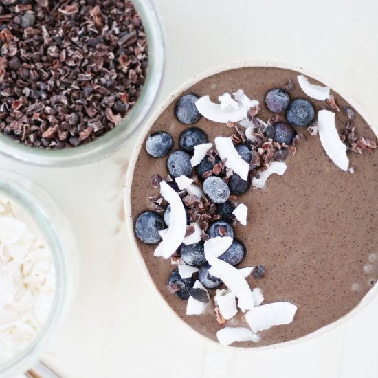 Blueberry + Zucchini Smoothie Bowl