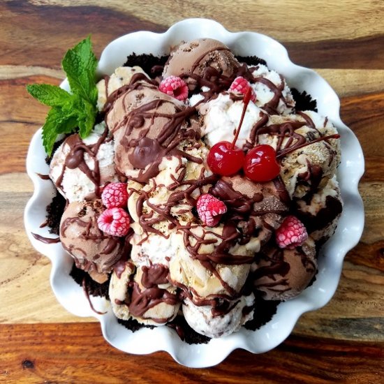 Piled High Ice Cream Sundae Pie