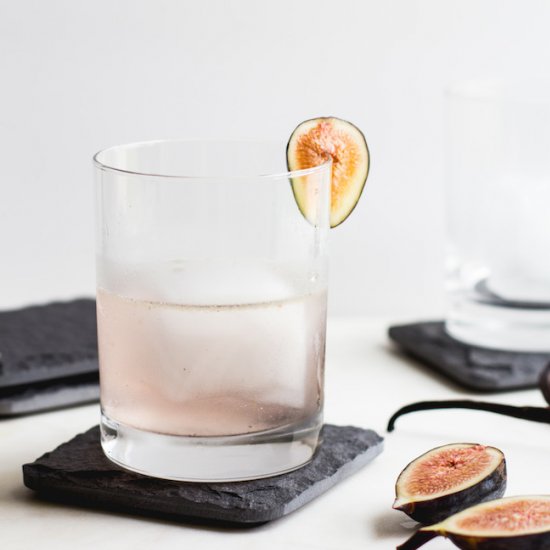 Fig, Vanilla Bean, & Gin Cocktail