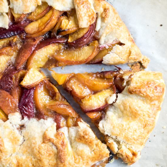 Bourbon Vanilla Peach Galette