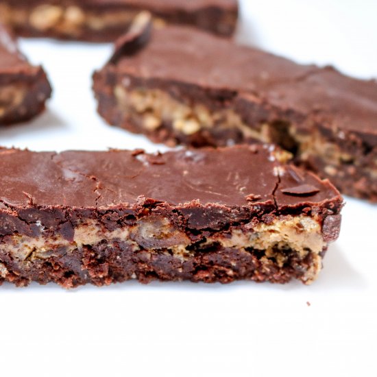 Chocolate Tahini Date Bars