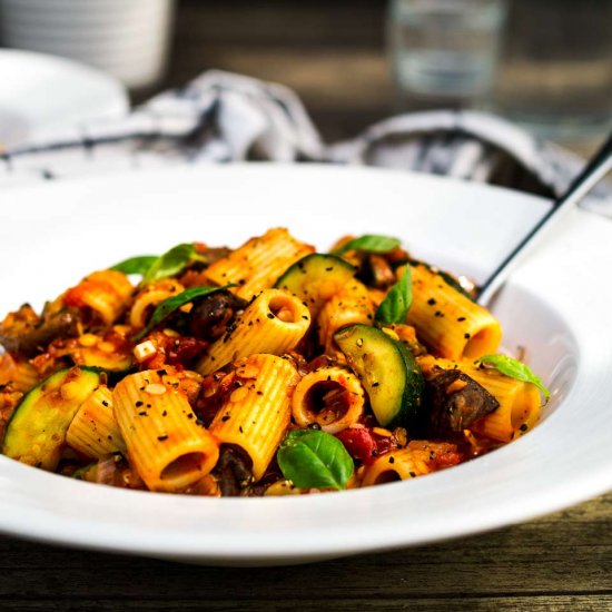 Summery Vegetable Rigatoni [Vegan]