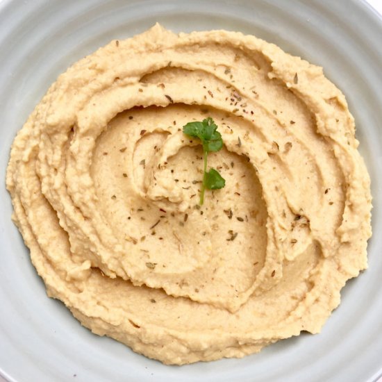 Creamy Peanut Butter Hummus