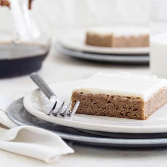 Cinnamon Roll Blondies