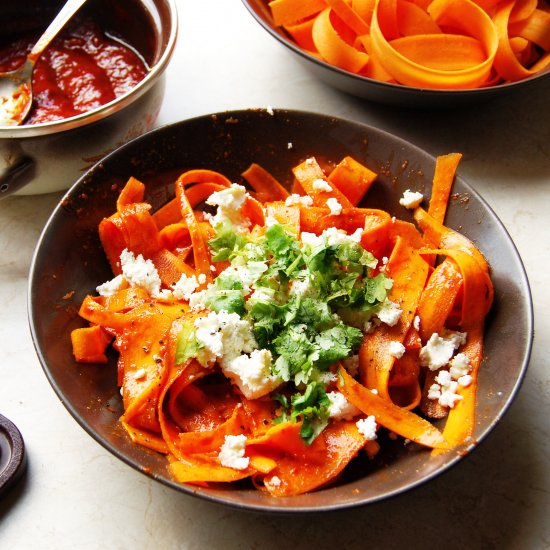 Carrot salad with harissa sauce