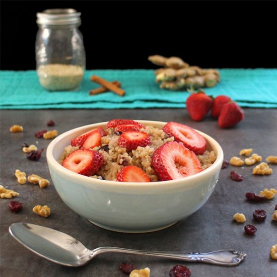 Quinoa Breakfast Bowl