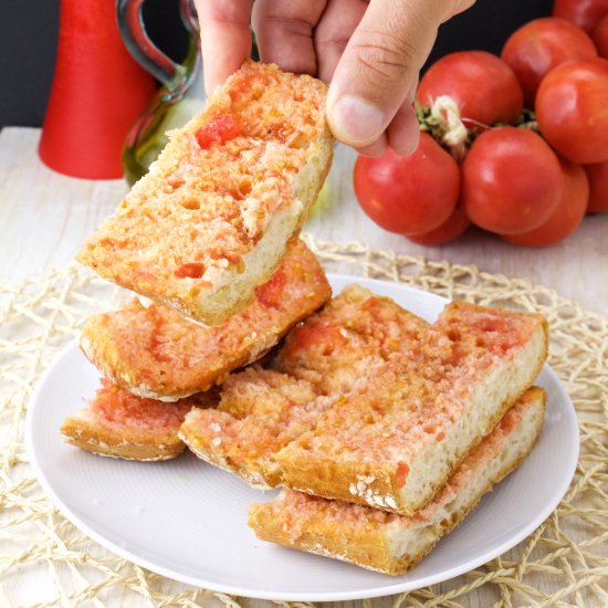 Pan con tomate / pa amb tomaquet