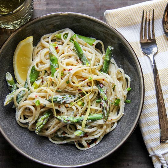 Lemon Asparagus Linguine