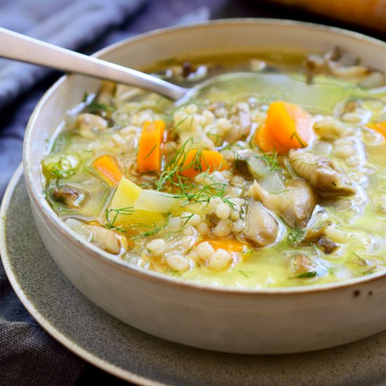 Vegan Mushroom Barley Soup