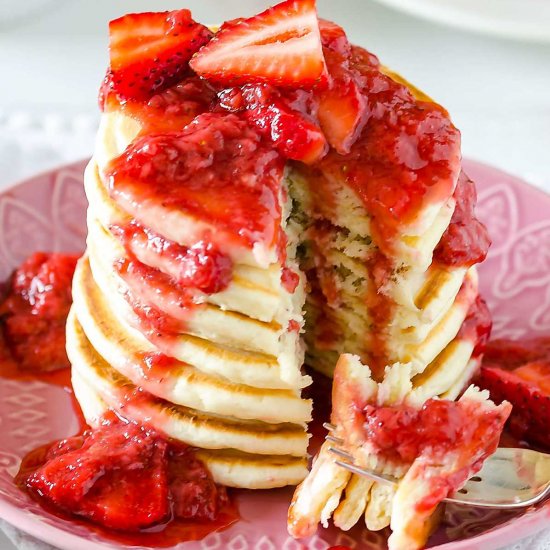 Strawberry Cheesecake Pancakes