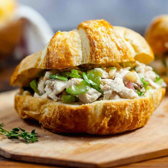 Mayo-Free Chicken Salad Sandwiches