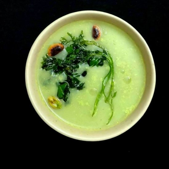 Cauliflower,Cilantro&Pistachio Soup