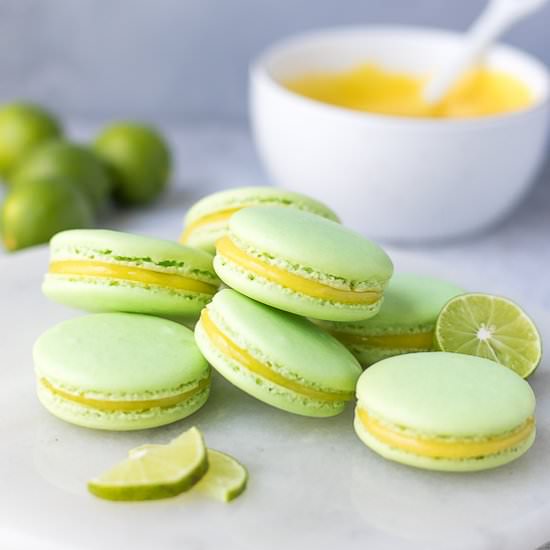 LIME MACARONS