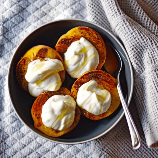 Easy and Simple Grilled Peaches