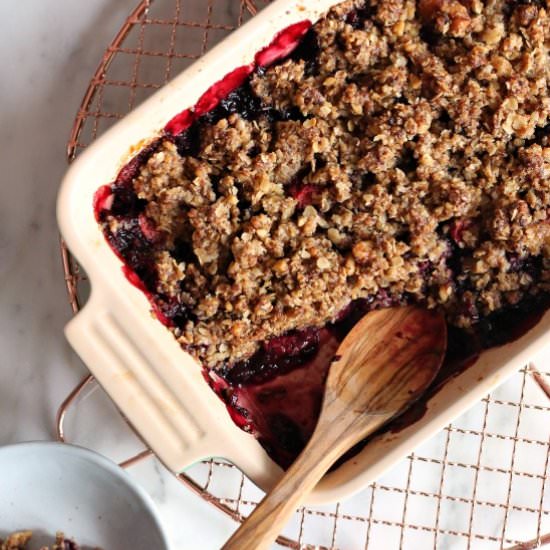 Berry Walnut Oat Crisp